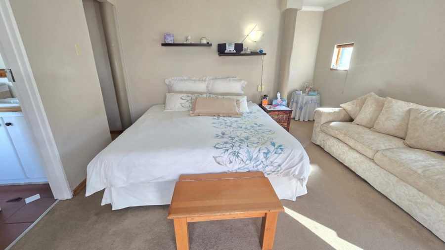 3 Bedroom Property for Sale in Pentagon Park Free State